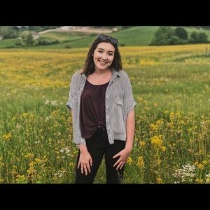 SOLD Carly Jean Los Angeles Tate Blouse